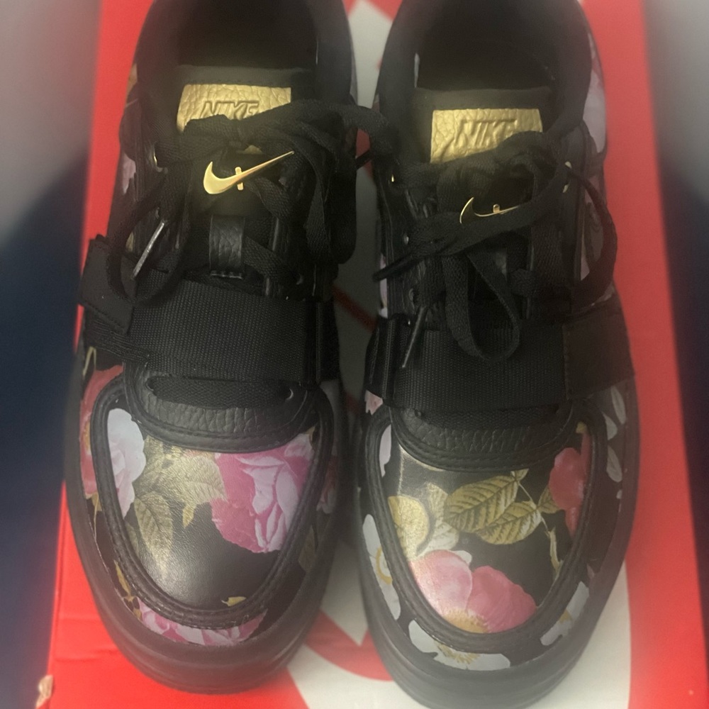 Size 7.5 - Nike Vandal 2K LX Floral 2019